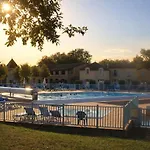 Maison Cosy 6 Pers - Piscine Chauffee - Nature Et - *