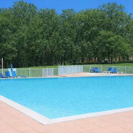 Holiday home Maison Cosy 6 Pers - Piscine Chauffee - Nature Et - *